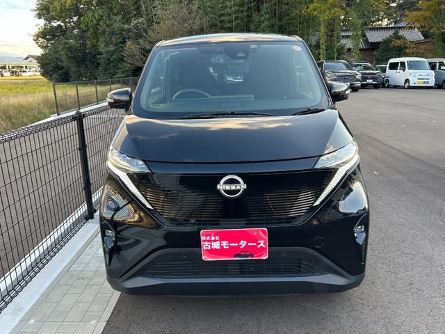 サクラ Ｘ　ディスプレイオーディオ　全方位カメラ　衝突被害軽減ブレーキ　オートエアコン　シートヒーター　ハンドルヒーター　プッシュスタート　スマートキー　ＥＴＣ　オートライト　電動格納ミラー（2枚目）