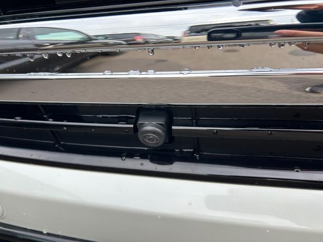 スペーシアカスタム ハイブリッドXS 届出済未使用車 全方位ナビ 両側電動スライドドア シートヒーター ハンドルヒーター アイドリングストップ 横滑り防止装置 クルーズコントロール 衝突被害軽減ブレーキ オートエアコン プッシュスタート(7枚目)