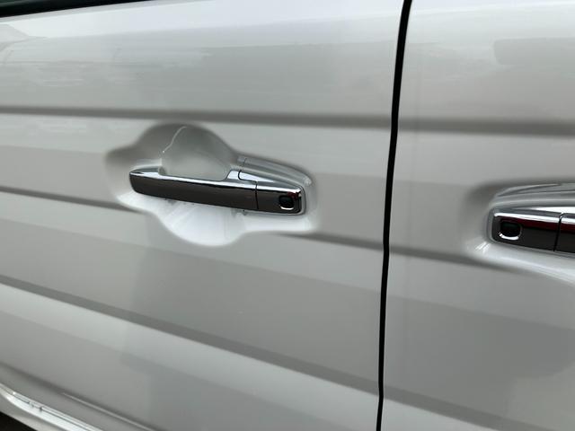 スペーシアカスタム ハイブリッドXS 届出済未使用車 全方位ナビ 両側電動スライドドア シートヒーター ハンドルヒーター アイドリングストップ 横滑り防止装置 クルーズコントロール 衝突被害軽減ブレーキ オートエアコン プッシュスタート(22枚目)