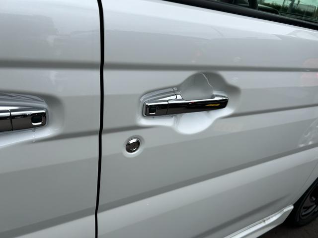 スペーシアカスタム ハイブリッドXS 届出済未使用車 全方位ナビ 両側電動スライドドア シートヒーター ハンドルヒーター アイドリングストップ 横滑り防止装置 クルーズコントロール 衝突被害軽減ブレーキ オートエアコン プッシュスタート(30枚目)