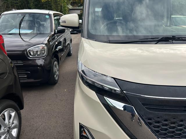 ルークス ハイウェイスター X 4WD 全方位ナビ 片側電動スライドドア アルミホイール シートヒーター 衝突被害軽減ブレーキ アイドリングストップ オートエアコン オートライト プッシュスタート スマートキー 電動格納ミラー(4枚目)