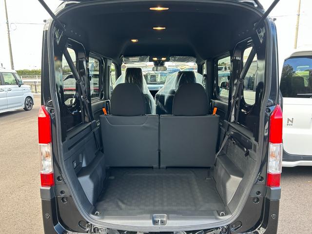 Ｎ－ＶＡＮ ファン　届出済未使用車　両側スライドドア　バックカメラ　クルーズコントロール　衝突被害軽減ブレーキ　レーンアシスト　クリアランスソナー　横滑り防止装置　オートエアコン　プッシュスタート　スマートキー（15枚目）