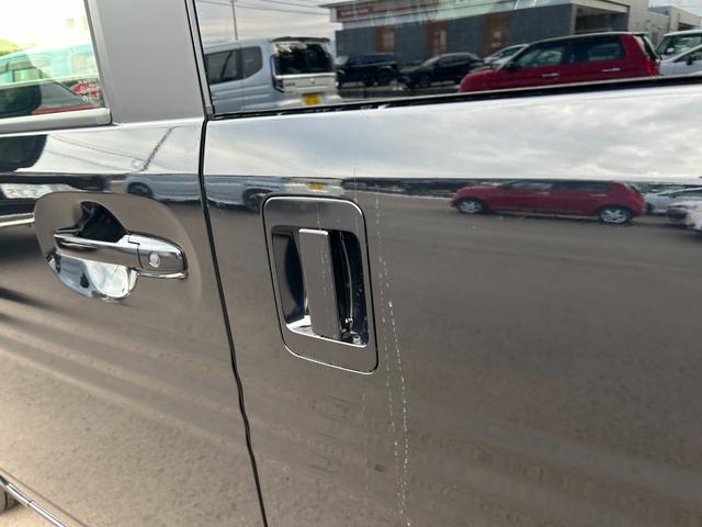 Ｎ－ＶＡＮ ファン　届出済未使用車　両側スライドドア　バックカメラ　クルーズコントロール　衝突被害軽減ブレーキ　レーンアシスト　クリアランスソナー　横滑り防止装置　オートエアコン　プッシュスタート　スマートキー（18枚目）