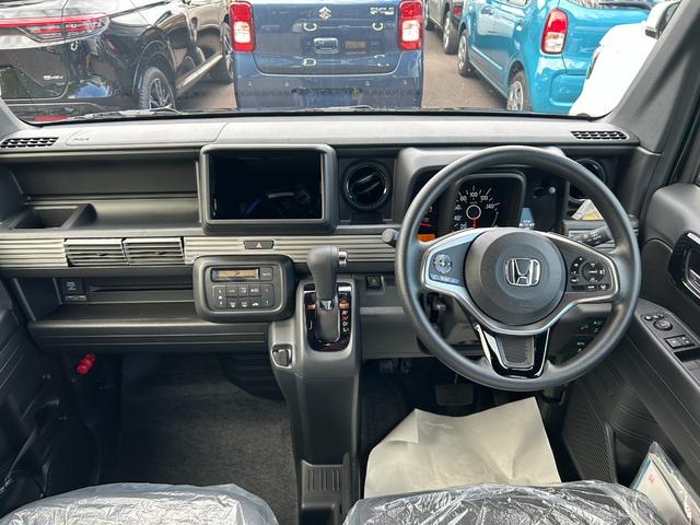 Ｎ－ＶＡＮ ファン　届出済未使用車　両側スライドドア　バックカメラ　クルーズコントロール　衝突被害軽減ブレーキ　レーンアシスト　クリアランスソナー　横滑り防止装置　オートエアコン　プッシュスタート　スマートキー（45枚目）