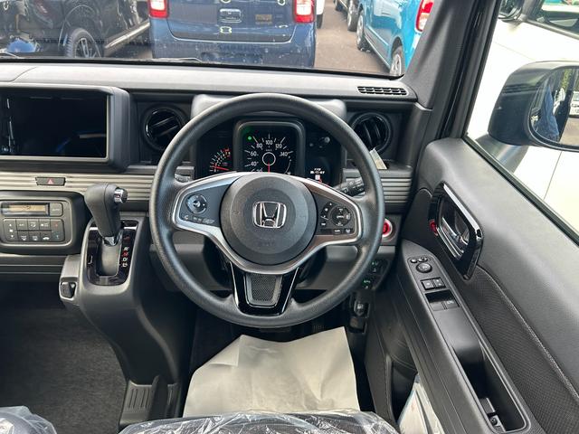 Ｎ－ＶＡＮ ファン　届出済未使用車　両側スライドドア　バックカメラ　クルーズコントロール　衝突被害軽減ブレーキ　レーンアシスト　クリアランスソナー　横滑り防止装置　オートエアコン　プッシュスタート　スマートキー（46枚目）