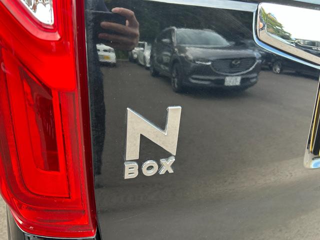 N-BOX G・Lホンダセンシング ナビ シートヒーター ETC 片側電動スライドドア バックカメラ アイドリングストップ 衝突被害軽減ブレーキ クルーズコントロール プッシュスタート スマートキー オートエアコン オートライト(11枚目)