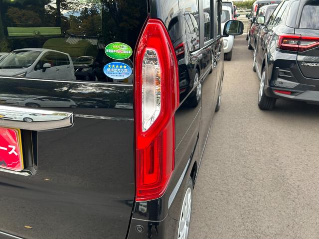 N-BOX G・Lホンダセンシング ナビ シートヒーター ETC 片側電動スライドドア バックカメラ アイドリングストップ 衝突被害軽減ブレーキ クルーズコントロール プッシュスタート スマートキー オートエアコン オートライト(14枚目)