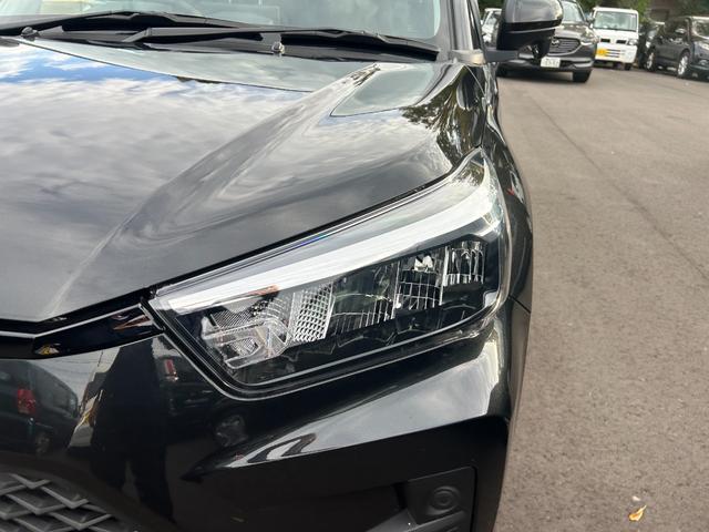 ライズ Ｘ　ディスプレイオーディオ　バックカメラ　盗難防止システム　アイドリングストップ　衝突被害軽減ブレーキ　クリアランスソナー　横滑り防止装置　プッシュスタート　スマートキー　エアコン　オートライト（5枚目）