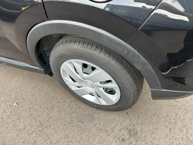 ライズ Ｘ　ディスプレイオーディオ　バックカメラ　盗難防止システム　アイドリングストップ　衝突被害軽減ブレーキ　クリアランスソナー　横滑り防止装置　プッシュスタート　スマートキー　エアコン　オートライト（17枚目）