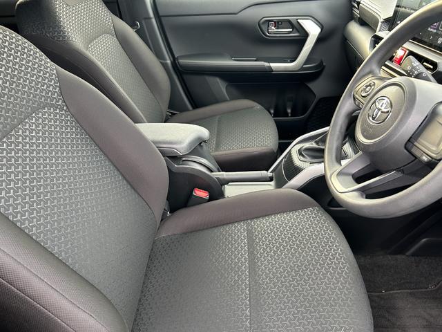 ライズ Ｘ　ディスプレイオーディオ　バックカメラ　盗難防止システム　アイドリングストップ　衝突被害軽減ブレーキ　クリアランスソナー　横滑り防止装置　プッシュスタート　スマートキー　エアコン　オートライト（46枚目）