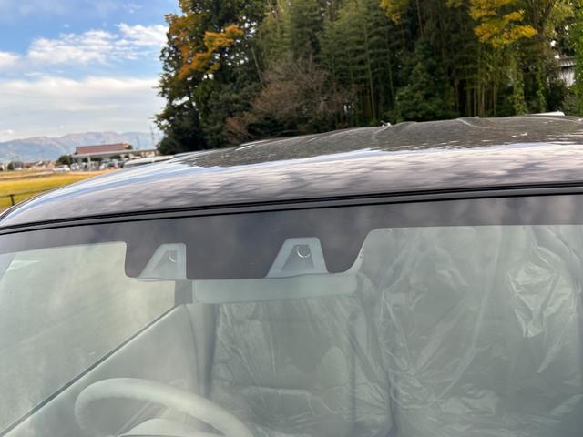 アルトラパン Ｇ　届出済未使用車　シートヒーター　アイドリングストップ　衝突被害軽減ブレーキ　レーンアシスト　横滑り防止装置　クリアランスソナー　プッシュスタート　スマートキー　エアコン　オートライト　電動格納ミラー（6枚目）