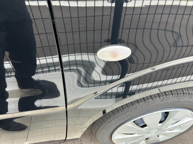 ワゴンR FX 衝突被害軽減ブレーキ クリアランスソナー 横滑り防止装置 レーンアシスト シートヒーター オートエアコン オートライト プッシュスタート スマートキー 電動格納ミラー パワーウィンドウ(29枚目)