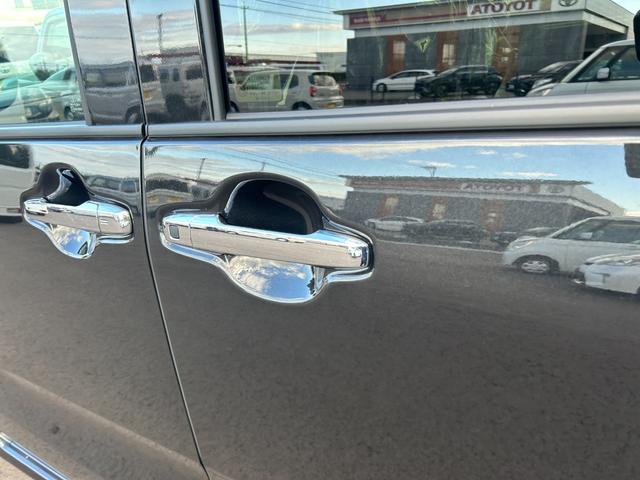 タント カスタムＸ　届出済未使用車　アルミホイール　シートヒーター　両側電動スライドドア　衝突被害軽減ブレーキ　アイドリングストップ　横滑り防止装置　クリアランスソナー　盗難防止システム　オートエアコン　プッシュスタート（20枚目）