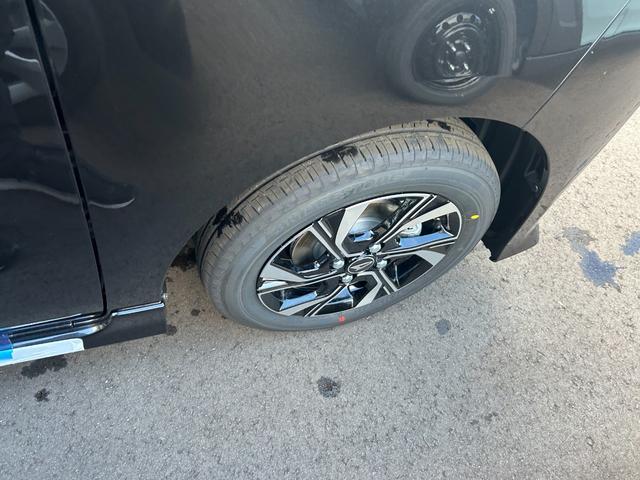 タント カスタムＸ　届出済未使用車　アルミホイール　シートヒーター　両側電動スライドドア　衝突被害軽減ブレーキ　アイドリングストップ　横滑り防止装置　クリアランスソナー　盗難防止システム　オートエアコン　プッシュスタート（29枚目）