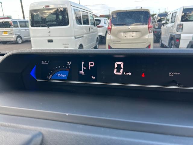 タント カスタムＸ　届出済未使用車　アルミホイール　シートヒーター　両側電動スライドドア　衝突被害軽減ブレーキ　アイドリングストップ　横滑り防止装置　クリアランスソナー　盗難防止システム　オートエアコン　プッシュスタート（32枚目）