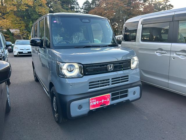 N-BOXジョイ 届出済未使用車 両側電動スライドドア シートヒーター 衝突被害軽減ブレーキ アイドリングストップ 横滑り防止装置 クルーズコントロール プッシュスタート スマートキー オートエアコン オートライト(3枚目)