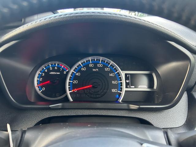 ルーミー カスタムG 両側電動スライドドア シートヒーター アルミホイール 衝突被害軽減ブレーキ アイドリングストップ クリアランスソナー オートエアコン オートライト プッシュスタート スマートキー 電動格納ミラー(28枚目)