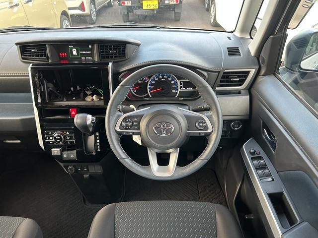 ルーミー カスタムG 両側電動スライドドア シートヒーター アルミホイール 衝突被害軽減ブレーキ アイドリングストップ クリアランスソナー オートエアコン オートライト プッシュスタート スマートキー 電動格納ミラー(46枚目)