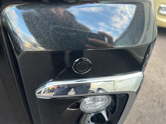 ハイゼットトラック ジャンボエクストラ　４ＷＤ　届出済未使用車　衝突被害軽減ブレーキ　アイドリングストップ　横滑り防止装置　クリアランスソナー　エアコン　オートライト　プッシュスタート　スマートキー　電動格納ミラー　パワーウィンドウ（6枚目）