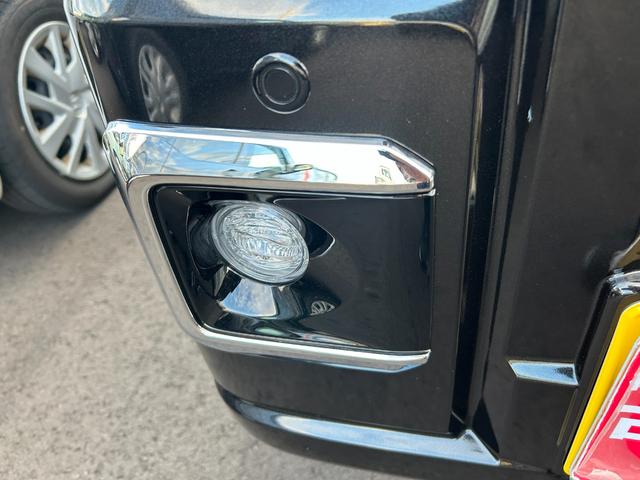 ハイゼットトラック ジャンボエクストラ　４ＷＤ　届出済未使用車　衝突被害軽減ブレーキ　アイドリングストップ　横滑り防止装置　クリアランスソナー　エアコン　オートライト　プッシュスタート　スマートキー　電動格納ミラー　パワーウィンドウ（8枚目）