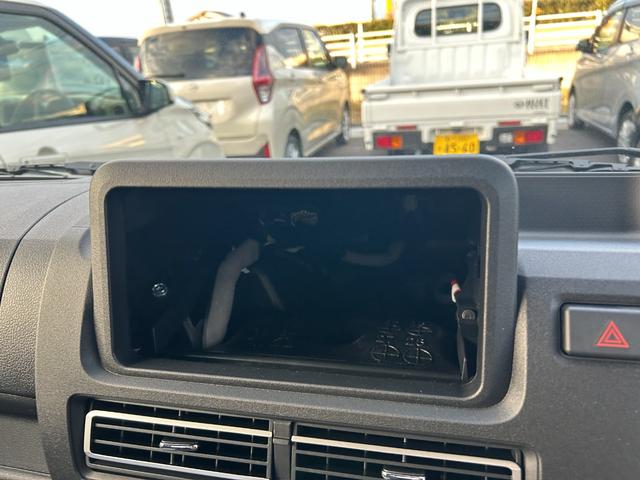 ハイゼットトラック ジャンボエクストラ　４ＷＤ　届出済未使用車　衝突被害軽減ブレーキ　アイドリングストップ　横滑り防止装置　クリアランスソナー　エアコン　オートライト　プッシュスタート　スマートキー　電動格納ミラー　パワーウィンドウ（27枚目）