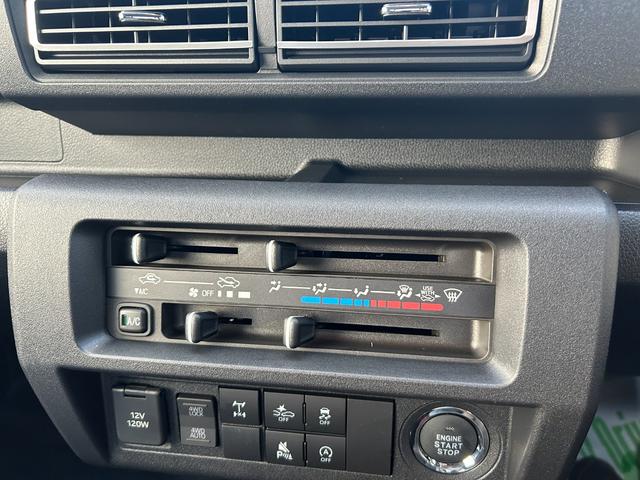 ハイゼットトラック ジャンボエクストラ　４ＷＤ　届出済未使用車　衝突被害軽減ブレーキ　アイドリングストップ　横滑り防止装置　クリアランスソナー　エアコン　オートライト　プッシュスタート　スマートキー　電動格納ミラー　パワーウィンドウ（28枚目）