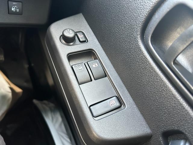 ハイゼットトラック ジャンボエクストラ　４ＷＤ　届出済未使用車　衝突被害軽減ブレーキ　アイドリングストップ　横滑り防止装置　クリアランスソナー　エアコン　オートライト　プッシュスタート　スマートキー　電動格納ミラー　パワーウィンドウ（34枚目）