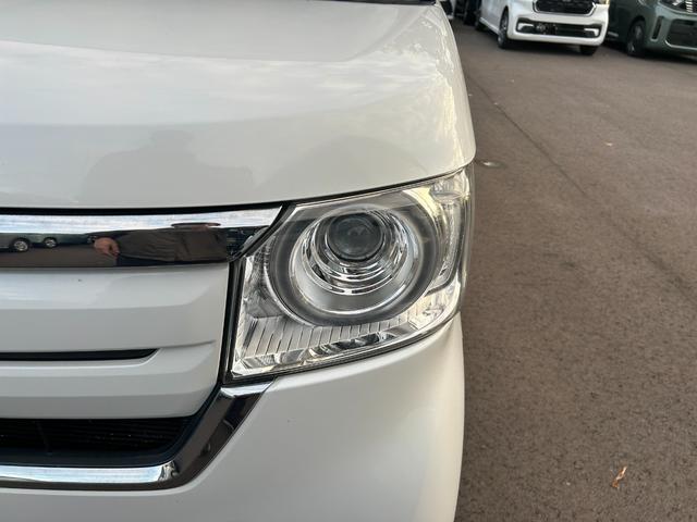 N-BOX G・Lホンダセンシング ナビ バックカメラ アイドリングストップ クルーズコントロール 片側電動スライドドア プッシュスタート スマートキー オートエアコン オートライト 電動格納ミラー パワーウィンドウ(5枚目)