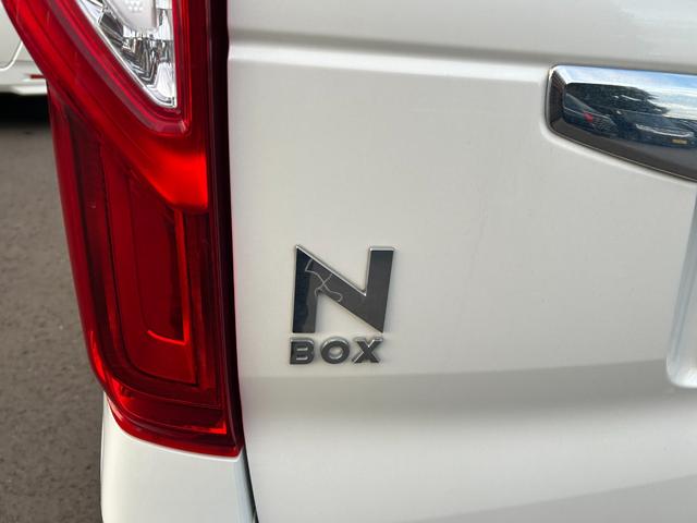 N-BOX G・Lホンダセンシング ナビ バックカメラ アイドリングストップ クルーズコントロール 片側電動スライドドア プッシュスタート スマートキー オートエアコン オートライト 電動格納ミラー パワーウィンドウ(11枚目)