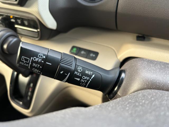 N-BOX G・Lホンダセンシング ナビ バックカメラ アイドリングストップ クルーズコントロール 片側電動スライドドア プッシュスタート スマートキー オートエアコン オートライト 電動格納ミラー パワーウィンドウ(41枚目)