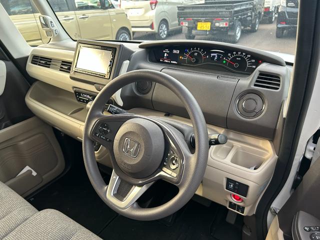 N-BOX G・Lホンダセンシング ナビ バックカメラ アイドリングストップ クルーズコントロール 片側電動スライドドア プッシュスタート スマートキー オートエアコン オートライト 電動格納ミラー パワーウィンドウ(46枚目)