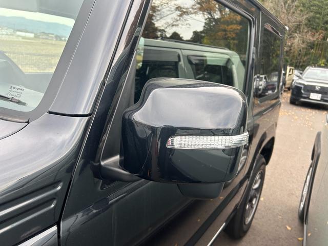 ジムニー ＸＣ　ＭＴ　届出済未使用　シートヒーター　アルミホイール　衝突被害軽減ブレーキ　アイドリングストップ　クルーズコントロール　クリアランスソナー　レーンアシスト　オートエアコン　オートライト　プッシュスタート（20枚目）