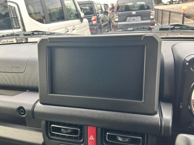 ジムニー ＸＣ　ＭＴ　届出済未使用　シートヒーター　アルミホイール　衝突被害軽減ブレーキ　アイドリングストップ　クルーズコントロール　クリアランスソナー　レーンアシスト　オートエアコン　オートライト　プッシュスタート（26枚目）