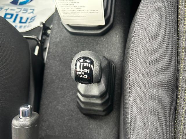 ジムニー ＸＣ　ＭＴ　届出済未使用　シートヒーター　アルミホイール　衝突被害軽減ブレーキ　アイドリングストップ　クルーズコントロール　クリアランスソナー　レーンアシスト　オートエアコン　オートライト　プッシュスタート（31枚目）