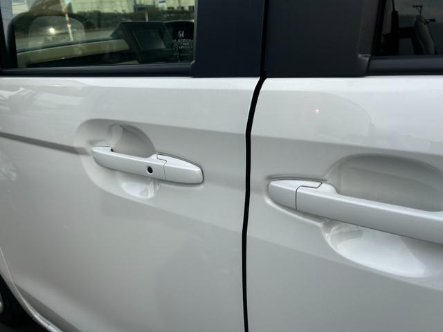 Ｎ－ＢＯＸ Ｌ　ディスプレイオーディオ　片側電動スライドドア　バックカメラ　シートヒーター　衝突被害軽減ブレーキ　アイドリングストップ　クリアランスソナー　クルーズコントロール　横滑り防止装置　オートエアコン（16枚目）