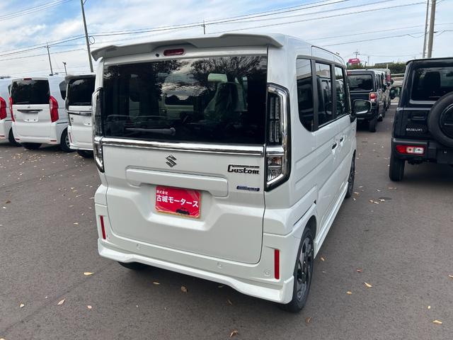 スペーシアカスタム ハイブリッドＸＳ　届出済未使用　両側電動スライドドア　アルミホイール　シートヒーター　ハンドルヒーター　アイドリングストップ　横滑り防止装置　クルーズコントロール　オートエアコン　オートライト　プッシュスタート（10枚目）