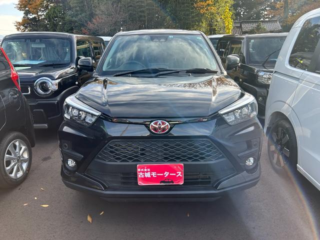 ライズ Ｘ　Ｓ　４ＷＤ　ディスプレイオーディオ　シートヒーター　衝突被害軽減ブレーキ　アイドリングストップ　横滑り防止装置　クリアランスソナー　盗難防止システム　バックカメラ　エアコン　オートライト　プッシュスタート（2枚目）