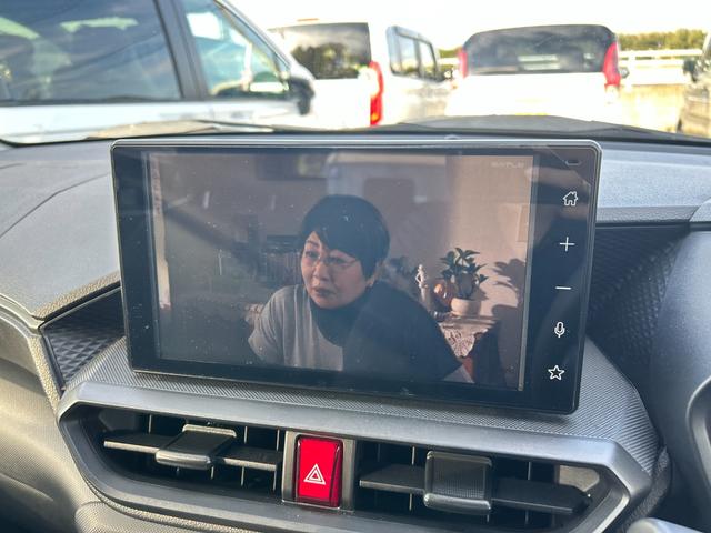 ライズ Ｘ　Ｓ　４ＷＤ　ディスプレイオーディオ　シートヒーター　衝突被害軽減ブレーキ　アイドリングストップ　横滑り防止装置　クリアランスソナー　盗難防止システム　バックカメラ　エアコン　オートライト　プッシュスタート（15枚目）