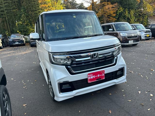 N-BOXカスタム L ナビ 片側電動スライドドア バックカメラ ETC シートヒーター 衝突被害軽減ブレーキ アイドリングストップ クリアランスソナー 横滑り防止装置 レーンアシスト クルーズコントロール オートエアコン(3枚目)