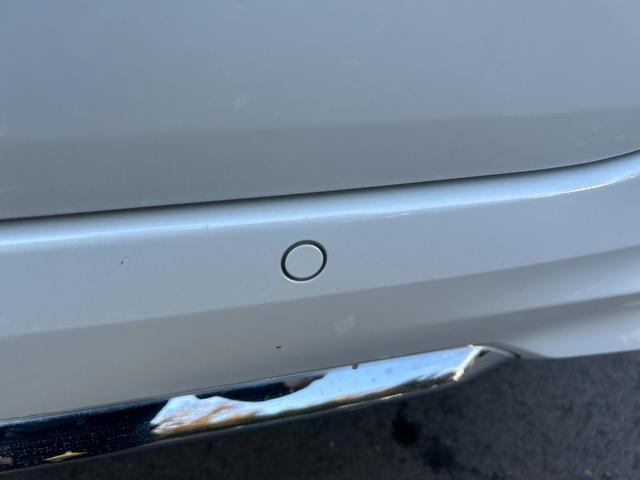 N-BOXカスタム L ナビ 片側電動スライドドア バックカメラ ETC シートヒーター 衝突被害軽減ブレーキ アイドリングストップ クリアランスソナー 横滑り防止装置 レーンアシスト クルーズコントロール オートエアコン(9枚目)