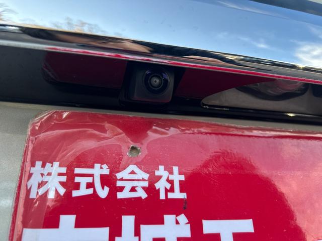 N-BOXカスタム L ナビ 片側電動スライドドア バックカメラ ETC シートヒーター 衝突被害軽減ブレーキ アイドリングストップ クリアランスソナー 横滑り防止装置 レーンアシスト クルーズコントロール オートエアコン(10枚目)