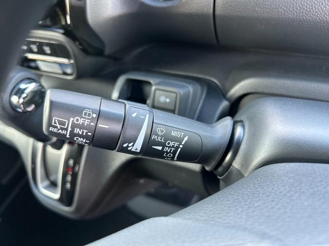 N-BOXカスタム L ナビ 片側電動スライドドア バックカメラ ETC シートヒーター 衝突被害軽減ブレーキ アイドリングストップ クリアランスソナー 横滑り防止装置 レーンアシスト クルーズコントロール オートエアコン(30枚目)