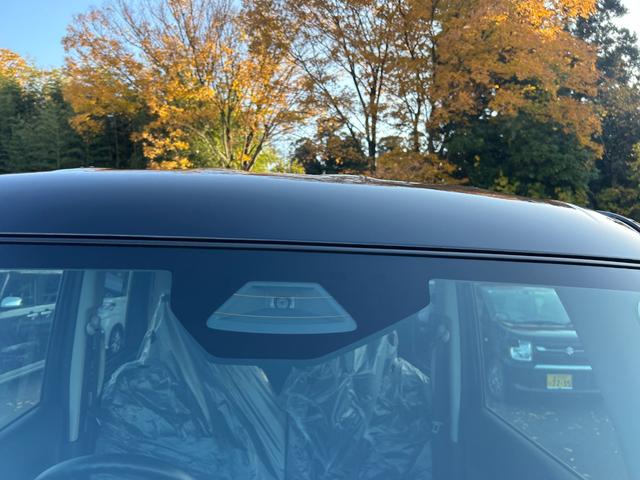 スペーシアカスタム ハイブリッドGS 届出済未使用車 衝突被害軽減ブレーキ アイドリングストップ 横滑り防止装置 クルーズコントロール シートヒーター 片側電動スライドドア オートエアコン オートライト プッシュスタート スマートキー(5枚目)