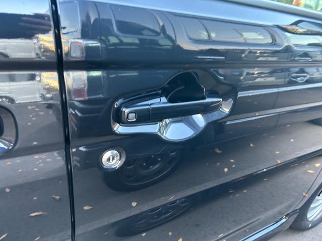 スペーシアカスタム ハイブリッドGS 届出済未使用車 衝突被害軽減ブレーキ アイドリングストップ 横滑り防止装置 クルーズコントロール シートヒーター 片側電動スライドドア オートエアコン オートライト プッシュスタート スマートキー(15枚目)