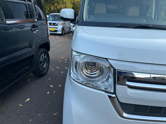 Ｎ－ＢＯＸ Ｇ　ナビ　衝突被害軽減ブレーキ　アイドリングストップ　クルーズコントロール　クリアランスソナー　横滑り防止装置　バックカメラ　両側スライドドア　オートエアコン　オートライト　プッシュスタート　スマートキー（4枚目）