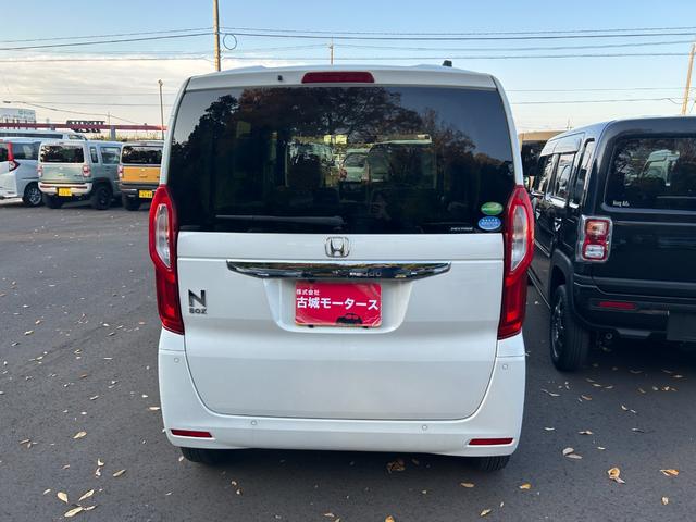 Ｎ－ＢＯＸ Ｇ　ナビ　衝突被害軽減ブレーキ　アイドリングストップ　クルーズコントロール　クリアランスソナー　横滑り防止装置　バックカメラ　両側スライドドア　オートエアコン　オートライト　プッシュスタート　スマートキー（8枚目）