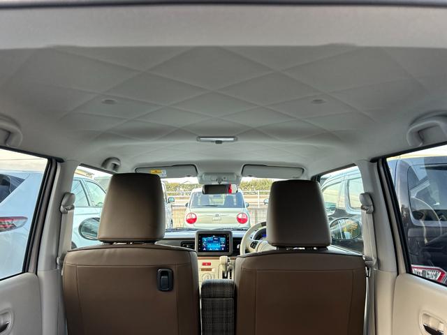 アルトラパンLC X ディスプレイオーディオ バックカメラ 衝突被害軽減ブレーキ アイドリングストップ クリアランスソナー 横滑り防止装置 レーンアシスト シートヒーター オートエアコン オートライト スマートキー(10枚目)