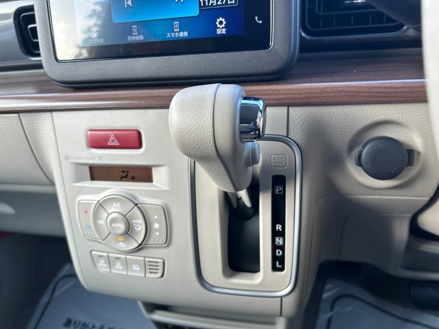 アルトラパンLC X ディスプレイオーディオ バックカメラ 衝突被害軽減ブレーキ アイドリングストップ クリアランスソナー 横滑り防止装置 レーンアシスト シートヒーター オートエアコン オートライト スマートキー(18枚目)