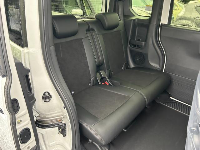 Ｎ－ＢＯＸカスタム ターボ　届出済未使用車　両側電動スライドドア　シートヒーター　アルミホイール　バックカメラ　衝突被害軽減ブレーキ　アイドリングストップ　クルーズコントロール　オートエアコン　オートライト　プッシュスタート（45枚目）