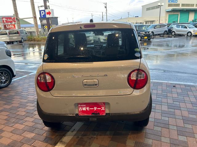 アルトラパン Ｌ　全方位ナビ　ＥＴＣ　シートヒーター　衝突被害軽減ブレーキ　アイドリングストップ　レーンアシスト　横滑り防止装置　クリアランスソナー　オートエアコン　オートライト　プッシュスタート　スマートキー（9枚目）